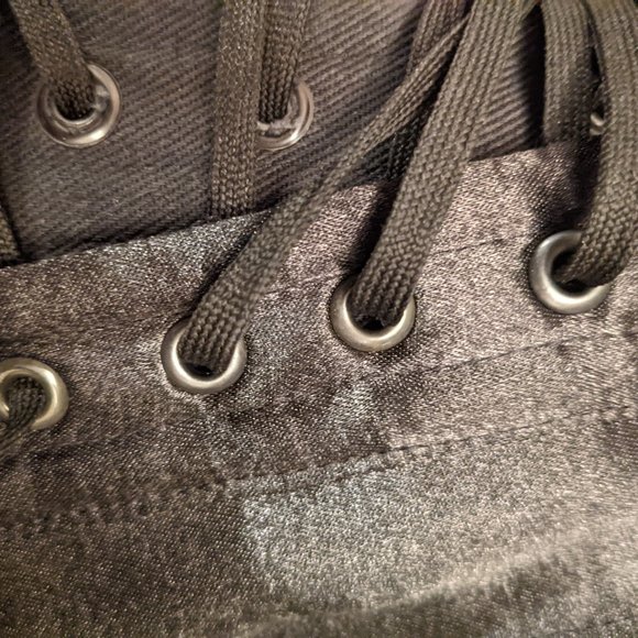 Mint Condition High-Quality Black Corset - Picture 6 of 11